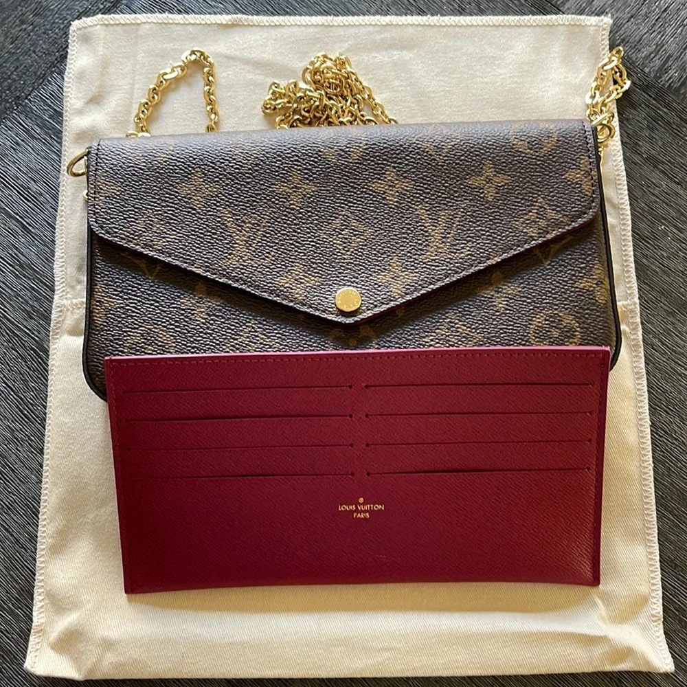 Louis Vuitton Pochette - Picture 6 of 13